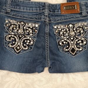 Way Jeans Womens 3 Junior Embellished Stretchy Lowrise Bootflare